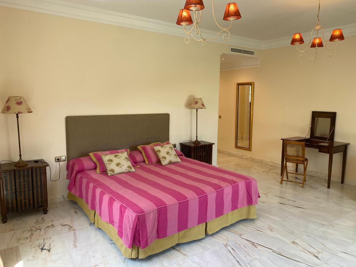 Apartamentos Villa Torreblanca Fuengirola Exterior photo